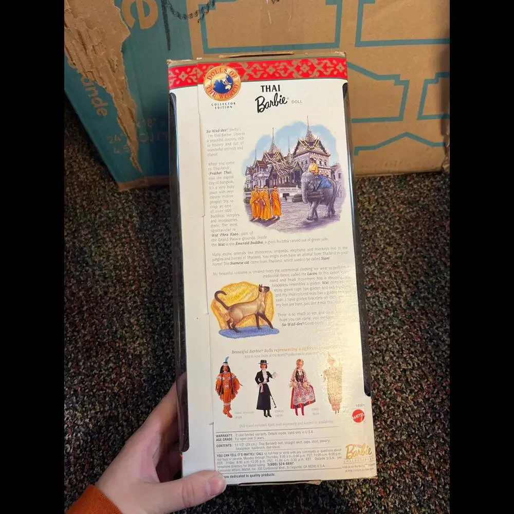 Thai‎ Barbie Collector Edition Dolls of the World Mattel NEW Traditional